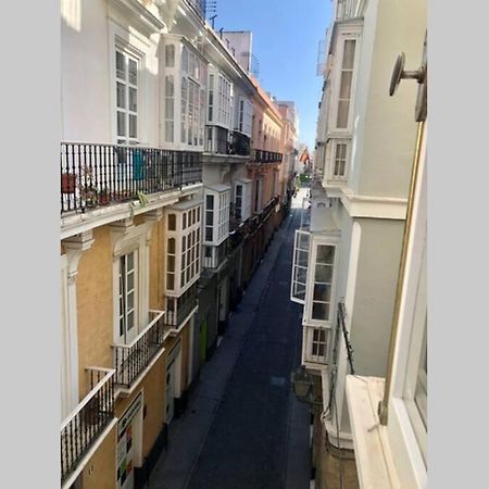 Gatu Premium Villa Libertad, Preferente Mayores De 25 Anos Y Familias Cadiz Ngoại thất bức ảnh