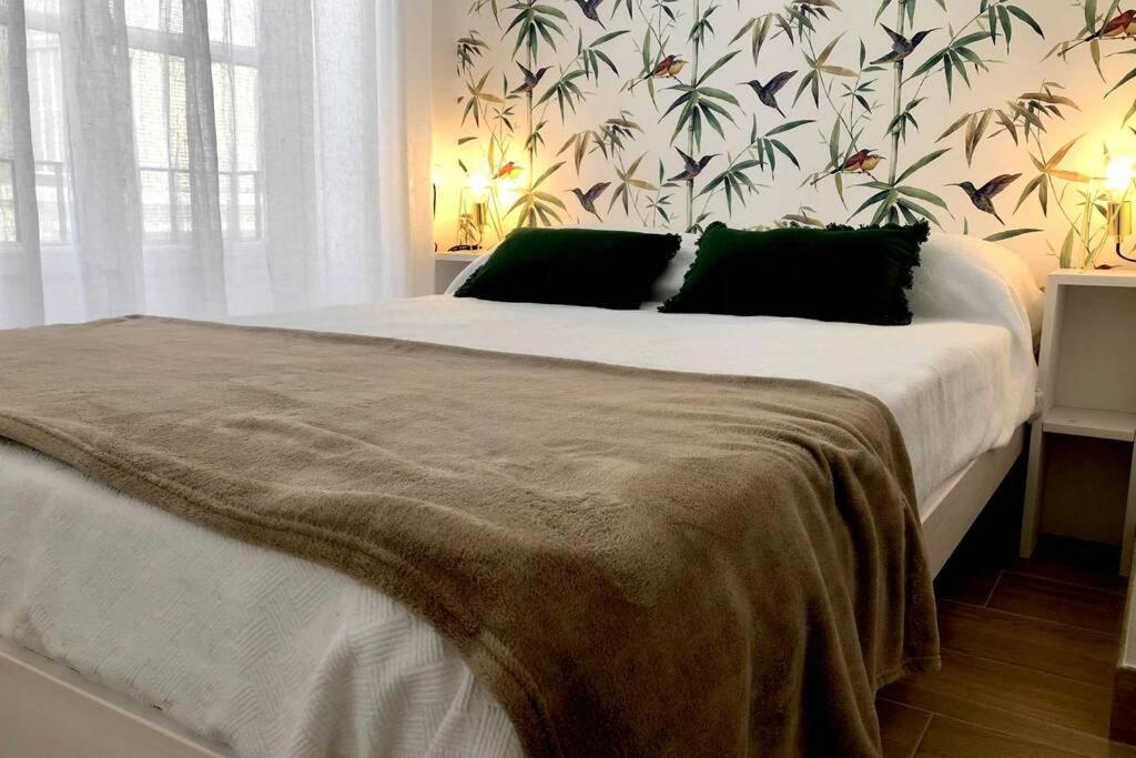 Gatu Premium Villa Libertad, Preferente Mayores De 25 Anos Y Familias Cadiz Ngoại thất bức ảnh