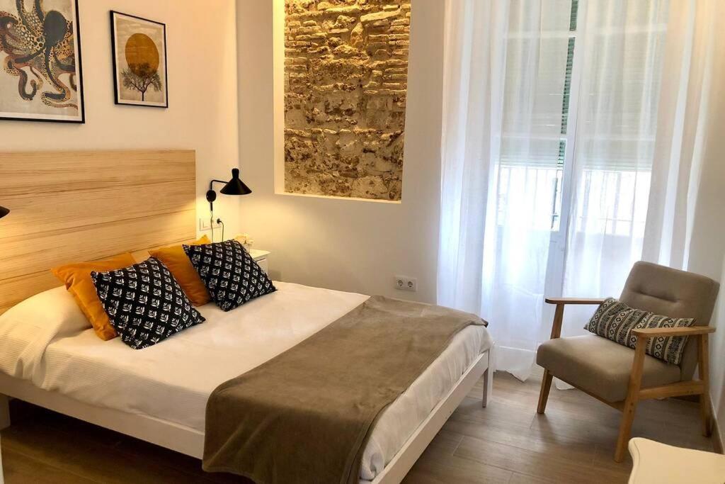 Gatu Premium Villa Libertad, Preferente Mayores De 25 Anos Y Familias Cadiz Ngoại thất bức ảnh