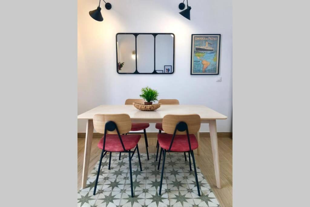 Gatu Premium Villa Libertad, Preferente Mayores De 25 Anos Y Familias Cadiz Ngoại thất bức ảnh